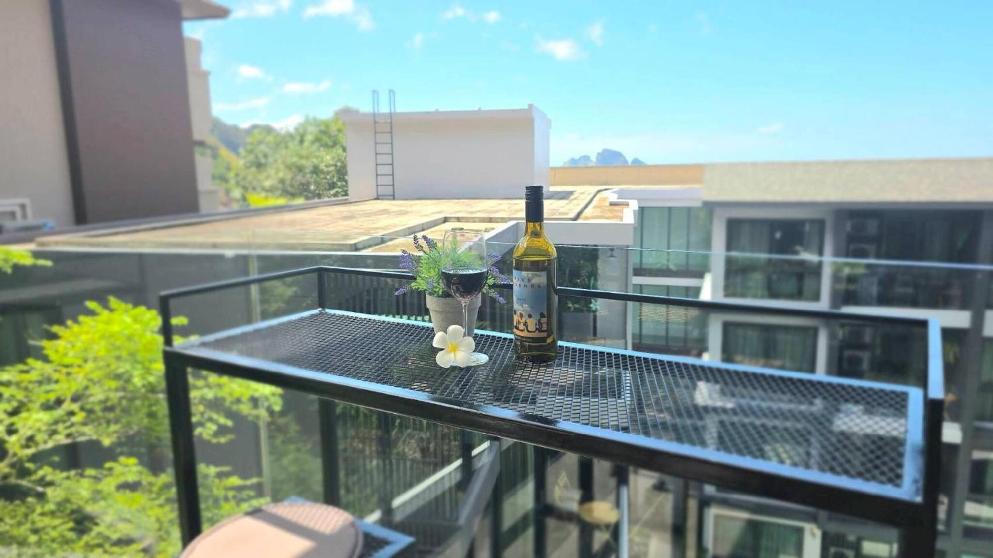 Room In Apartment - A301- Forest View Corner Unit 1Br-1Bath Ao Nang エクステリア 写真