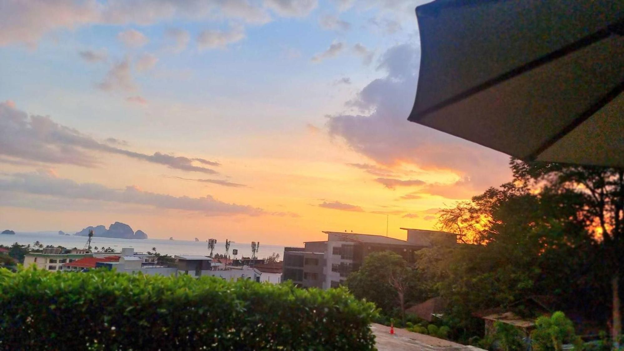Room In Apartment - A301- Forest View Corner Unit 1Br-1Bath Ao Nang エクステリア 写真