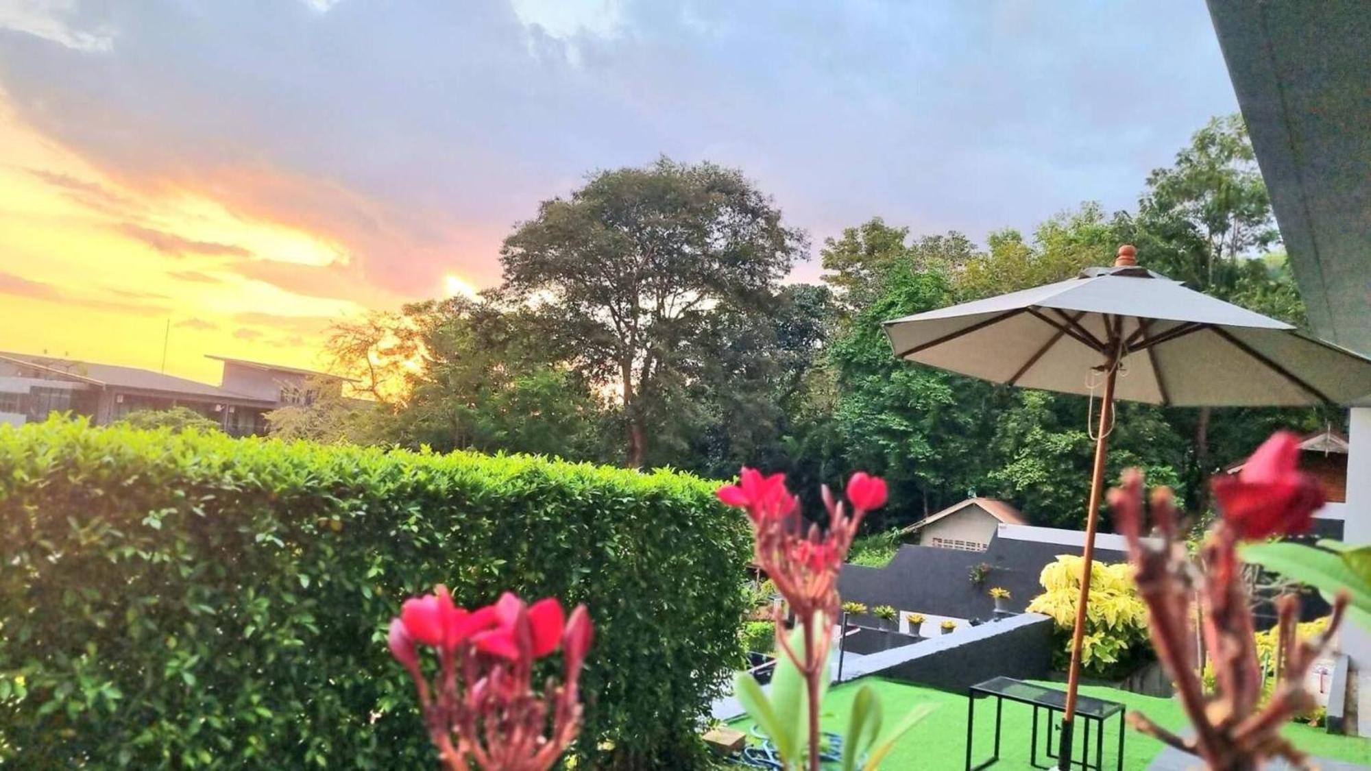 Room In Apartment - A301- Forest View Corner Unit 1Br-1Bath Ao Nang エクステリア 写真