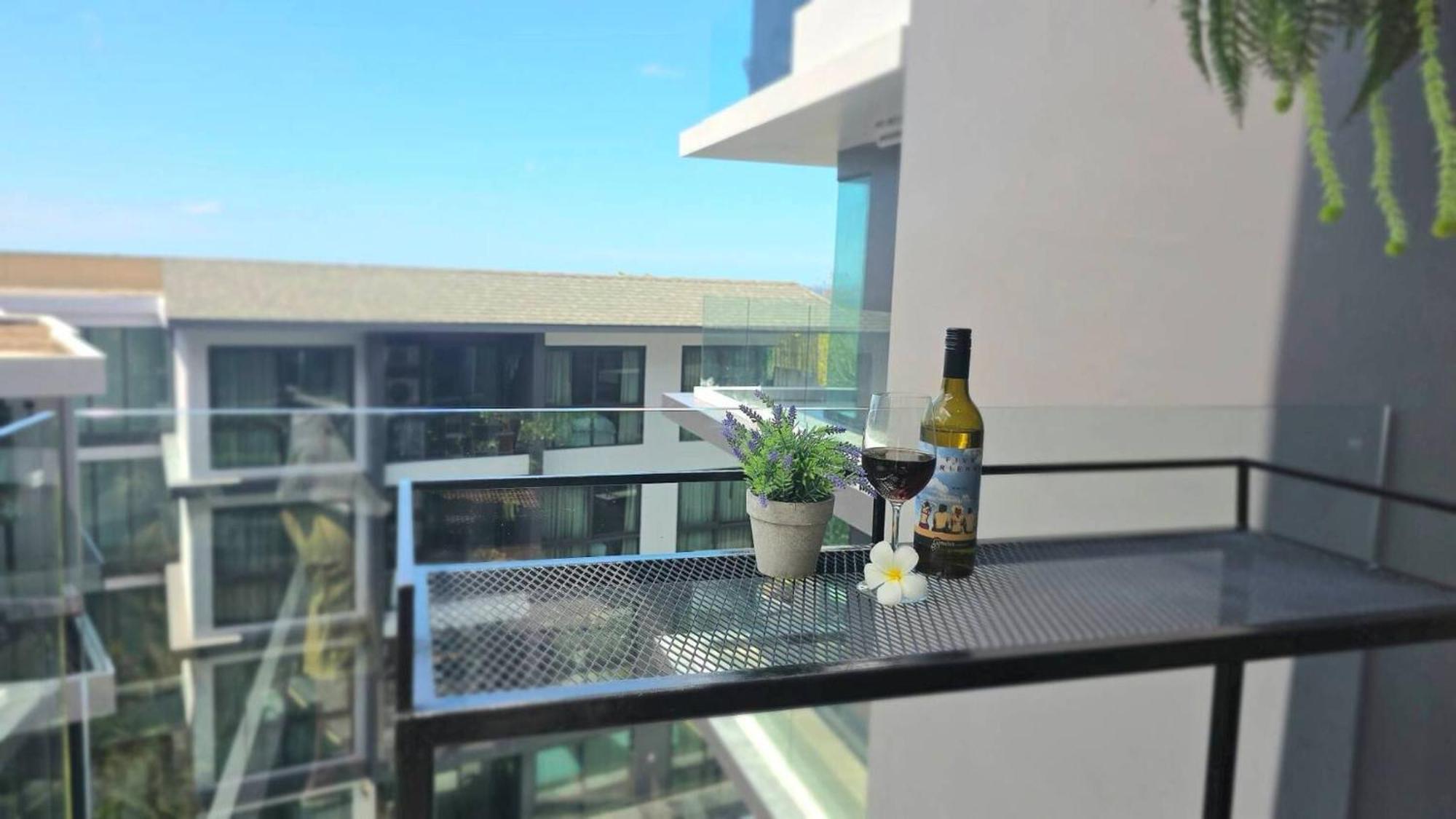 Room In Apartment - A301- Forest View Corner Unit 1Br-1Bath Ao Nang エクステリア 写真