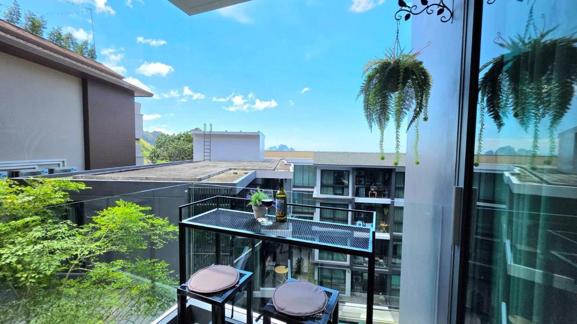 Room In Apartment - A301- Forest View Corner Unit 1Br-1Bath Ao Nang エクステリア 写真