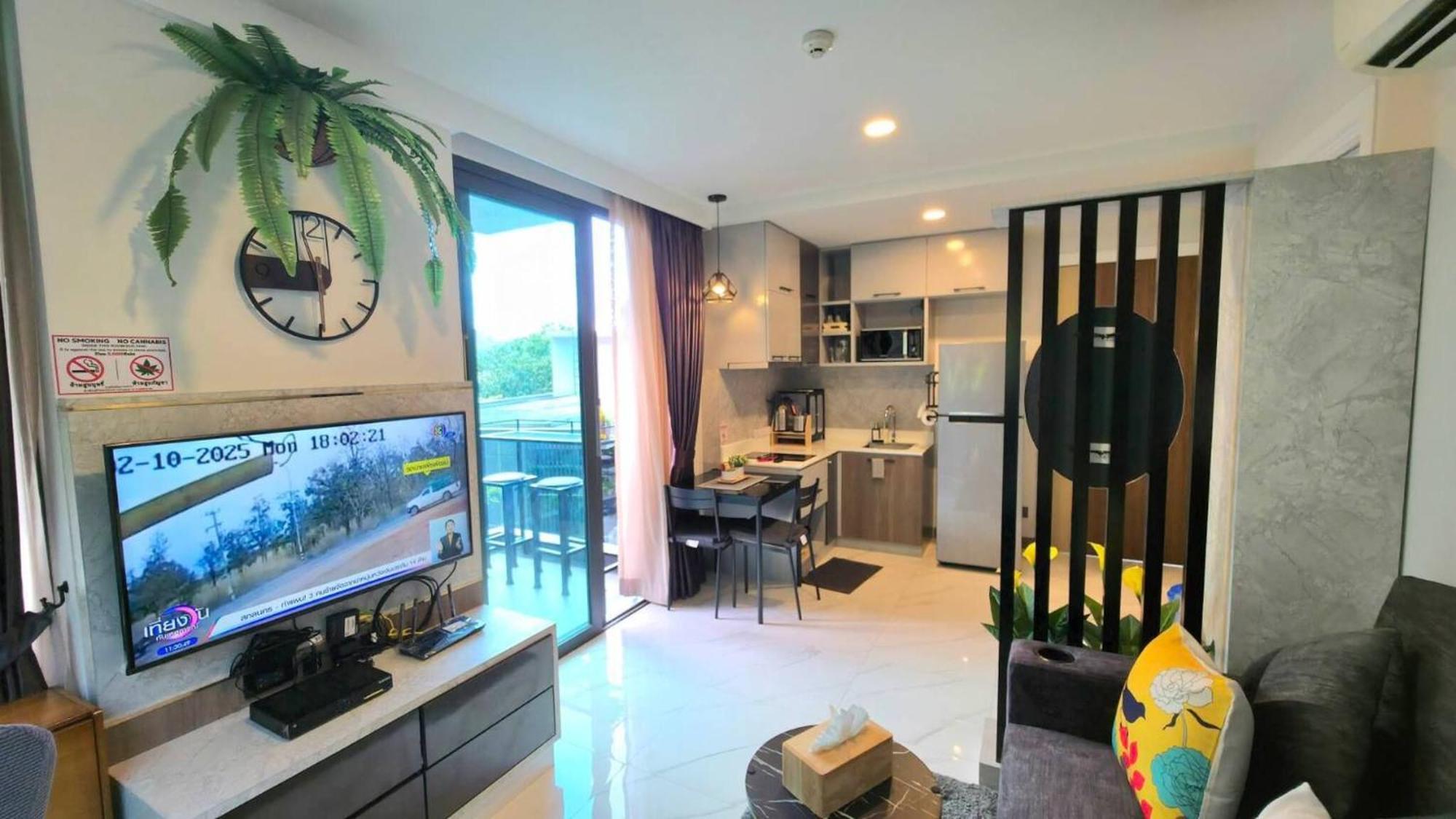 Room In Apartment - A301- Forest View Corner Unit 1Br-1Bath Ao Nang エクステリア 写真